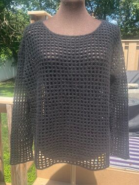 Cashmere Lord & Taylor Women's Black Crochet Knit Sweater Size M Whimsigoth